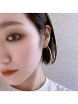 ヘアーエポック(hair epoque)&nbsp;大人かわいい 小顔 丸みショート 耳かけ グレージュ  20代30代