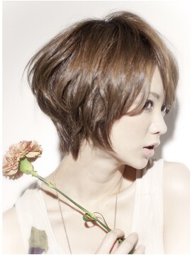 カラーリゾートAi 葛西店 大人可愛いショートボブ