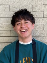 タヤ 青葉台店(TAYA)&nbsp;爽やか黒髪ツーブロックサイドパート波巻きパーマ