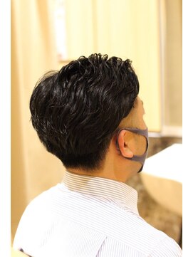 ヘアーモードキクチ 日本橋三越前店 フェード×パーマ