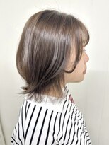 フォーク FOLK&nbsp;【FOLK】透明感ペールグレージュ☆似合わせ外ハネミディアム♪