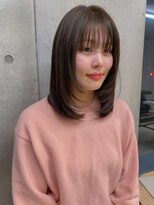 エウペ 渋谷(WEUPE)&nbsp;斜めバング/グレージュカラー/デザインカラー/シルキーベージュ