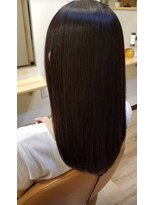 トランクゥイル(TranQuil) 20代30代40代50代☆大人可愛い透明感×ツヤ感ロング