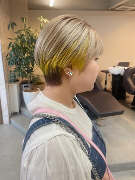 マセナ(Masena) ショートヘア/デザインカラー/ベージュ/インナーイエロー