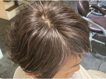 ザヘアカラーストア(The Hair Color Store)の写真/【熊本市北区】カットいらず!ボリュームを出す&髪全体を引き締めて見せるカラーが大人女性に人気◎