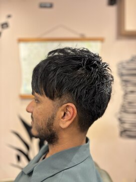 カムデンタウン(Camden Town) 話題のバーバースタイル,2ブロックショートスタイル