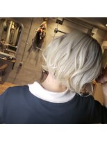 アットティー 金沢八景(at tee...) 【ぱつふわボブ×ブロンドカラー】