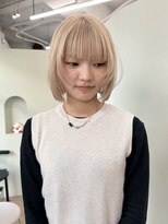 ユー(yew)&nbsp;ハイトーン/ホワイトベージュ/ケアブリーチ/顔周りレイヤー