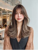 ダル 渋谷/表参道(DAL.)&nbsp;バタフライレイヤーロングレイヤーハイトーングレージュブリーチ