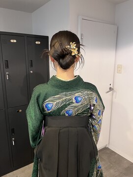 スリー(three) ヘアセット ヘアアレンジ 卒業式ヘアセット