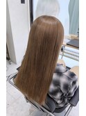 ミルクティーベージュ