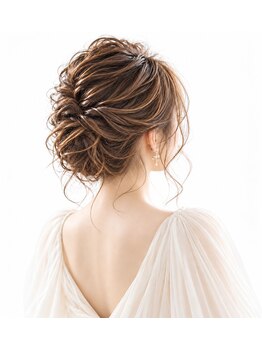 サウ(sau.)の写真/結婚式やイベントに。あなたらしさを引き出す、華やかで崩れにくいヘアセット。