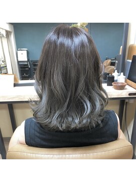 フェイス ヘアー メイク(Faith hair×make) プラチナマットグレージュミディー