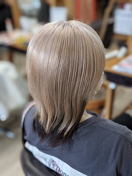 イーアップ バイ ボス(e up by boss) マッシュウルフ【ホワイトベージュ】