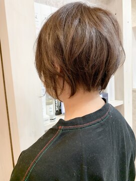 キャアリー(Caary) 福山市美容院Caary キャアリー人気ショート アッシュグレージュ