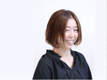 トクサ デザイン ヘアメイク(TOKUSA DESIGN hair make)の写真/【川越】トップのボリューム、自宅での簡単スタイリングなど独自のドライカットで思い通りに〈駐車場完備〉