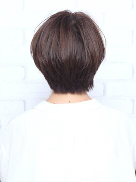 チカ 平和台(chica) ロブヘア/ボブレイヤー/ミストバング/マッシュショート