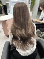 ジエクトカナウ 大阪梅田店(The Ect canow) レイヤーロング20代30代グレージュカラーグレーベージュ