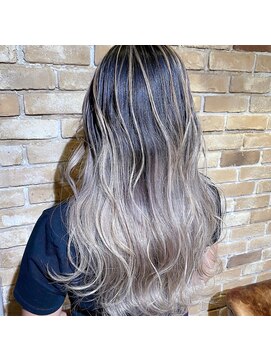 リリー(Re.ly) バレイヤージュ