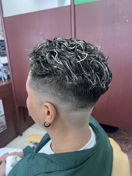 ヘアサロンナンバーワンクラブ上和田本店 極道パーマ