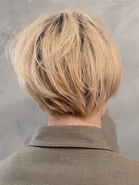 テテコケット(tete coquette) 【若松 詩季】MEN’S HAIR/ハイトーンカラー