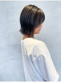 切りっぱなしボブスタイル