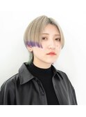 大人可愛いマッシュショートブリーチダブルカラー裾カラー
