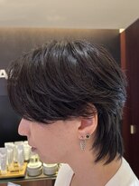 アルム オモテサンドウ(ALLM omotesando)&nbsp;韓国ヘア　センターパートウルフ　フィリックス風　カルマパーマ