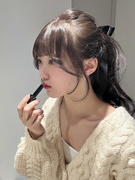 ピア(Pia) ブリーチなしグレージュ × 盛れる顔まわりカット