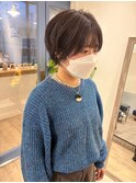 小顔ショートパーマ無造作20代30代40代くせ毛風ニュアンスカラー