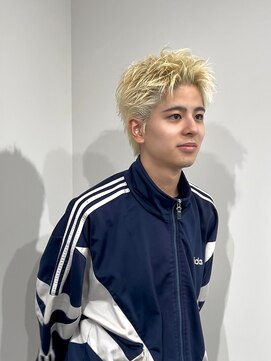 デビュー 沖縄泡瀬店(Debut) スペインカール/スパイキーショート/ブルーブラック/沖縄市