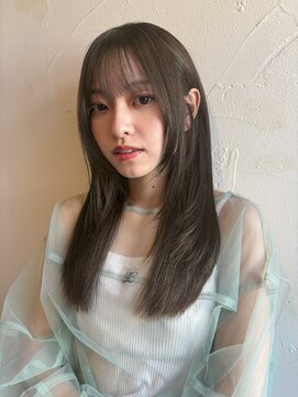 ベル 新宿(Belle) 柔からかシアーグレージュ×艶髪ストレートヘア