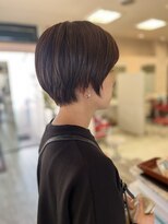 モナミ美容室&nbsp;丸みショート