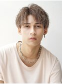 フェザーパーマ/ブルーブラック/刈り上げセンターパート[新宿]