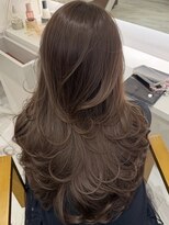 ウォーレントリコミニューヨーク ハービスエント大阪梅田店(WARREN TRICOMI NEW YORK) 大人韓国風エアリーレイヤー