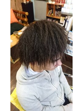 ボンゴ BONGO ツイストパーマ