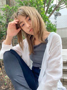 ムード カナザワ(mood kanazawa) 顔まわりのレイヤーが可愛い☆カーキグレージュ