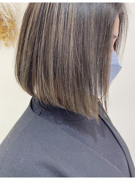 マージュ ギンザ(marju GINZA) 切りっぱなし前下がりボブ