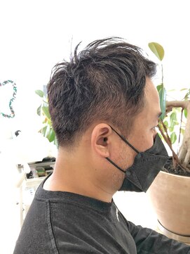 ヘッズ 本八幡店(HEADS) MEN'S HAIR  センターパート　ツイストスパイラル　韓国マッシュ