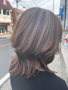 モップス アール(MOPS R) 白髪活かしハイライト