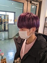 コワファーストナガサキシャンプーボーイ(COIFF1RST NAGASAKI SHAMPOO BOY)&nbsp;シルエットマッシュ×カシスピンク