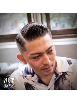 エーピーティートアウエスト(APT. TOR WEST) side part