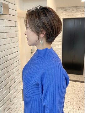 メモリーズ 表参道(Memories) 白髪ぼかし/ひし形/癖毛/大人ショートボブ/60代50代40代