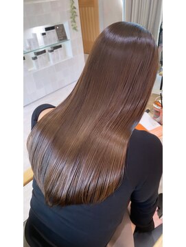 ジーナ 福岡天神(Zina) Lavender Brown × Premium髪質改善トリートメント【中村一樹】