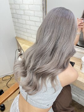 ラピス 新宿(Lapis) 【Lapis新宿】White silver design by MALIA