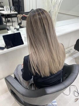 オル('olu) シャドールーツミルクティー