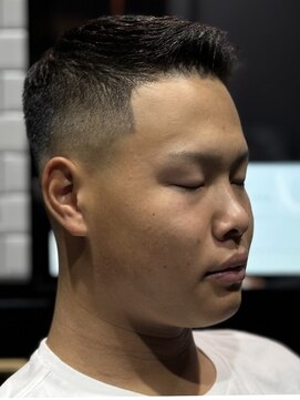 オトコデザイン(OTOKO DESIGN) クルーカット　フェード　メンズ