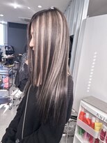 キング 高槻(K!ng)&nbsp;縮毛矯正髪質改善ハイライトレイヤーカット高槻美容室エクステ