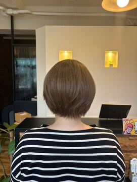 ヴァン カウンシル 王子(VAN COUNCIL) 大人ショート×くすみハイトーンカラー 透明感/ショートボブ#2