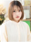 ツヤ髪くすみベージュ切りっぱなしボブディh3上尾20代30代40代